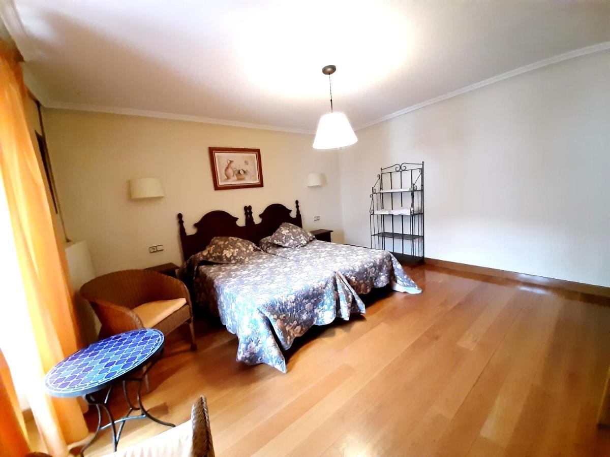 Apartamentos Lazkano I Y II ウアルテ＝アラキル エクステリア 写真